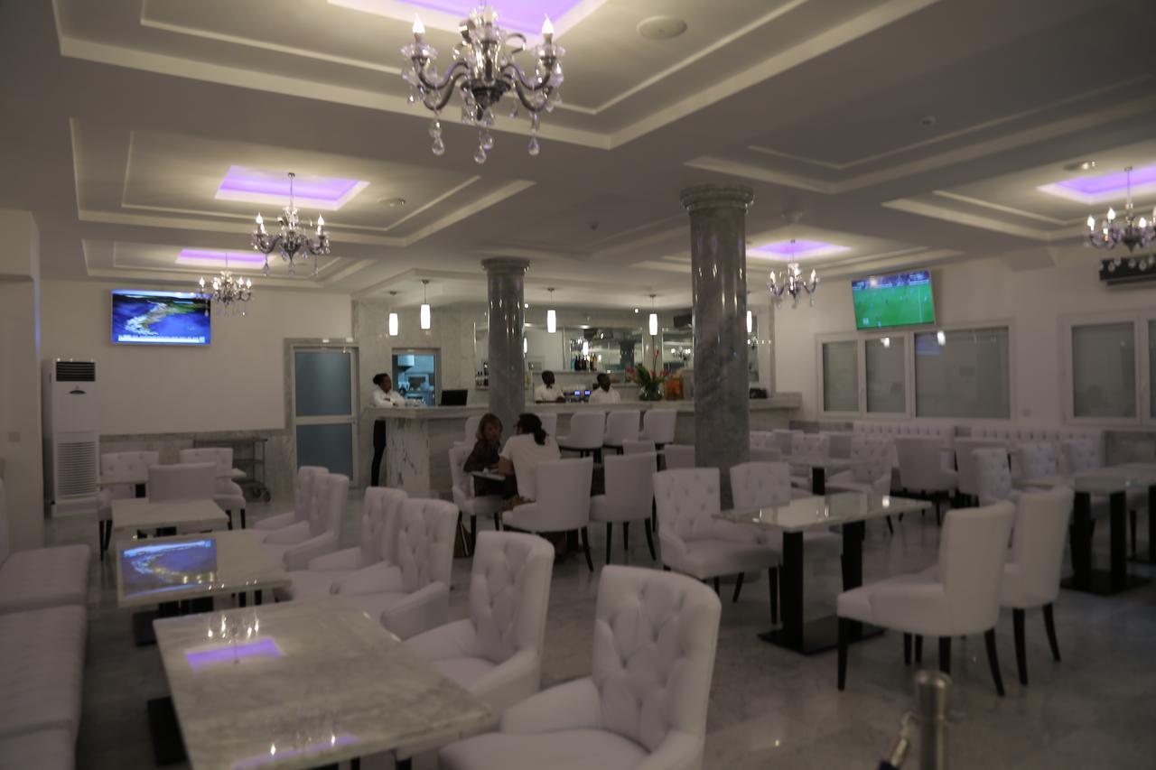 Hotel Ahoefa King Salomon Garden Lome Exterior photo